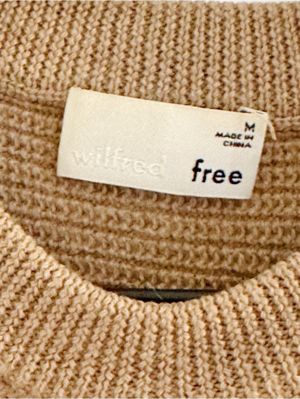 Aritzia Wilfred Free Cropped Crewneck Sweater in Camel Brown M - Picture 3 of 5